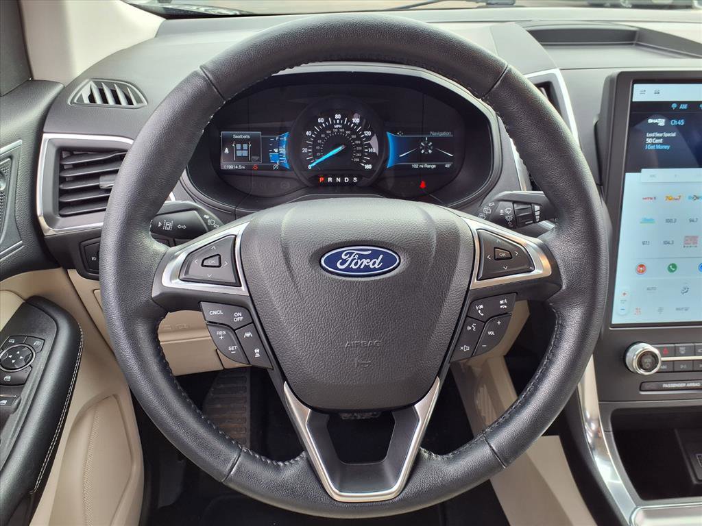 Certified 2024 Ford Edge Titanium w/ Equipment Group 301A image 18