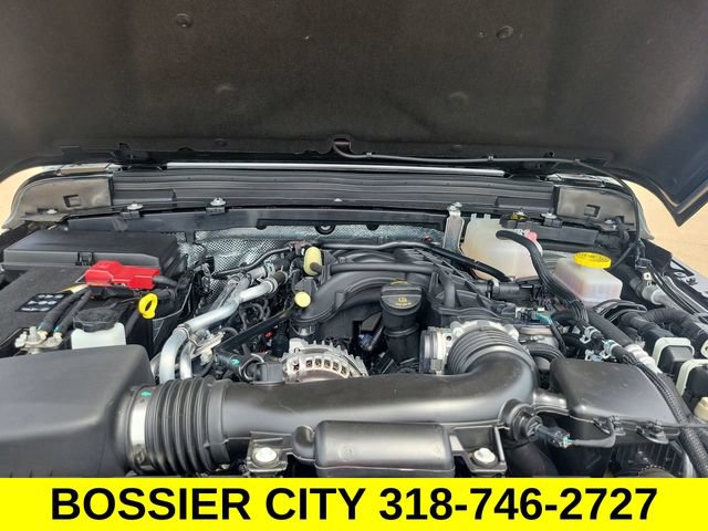 Used 2024 Jeep Wrangler Unlimited Sahara w/ Safety Group AWD/4WD image 30