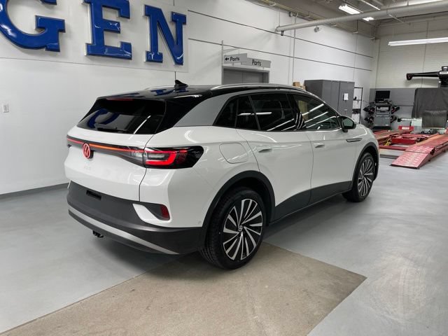 Certified 2023 Volkswagen ID.4 Pro S Plus AWD/4WD image 4