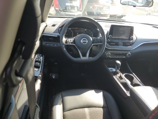 Certified 2023 Nissan Altima 2.5 SR FWD image 11