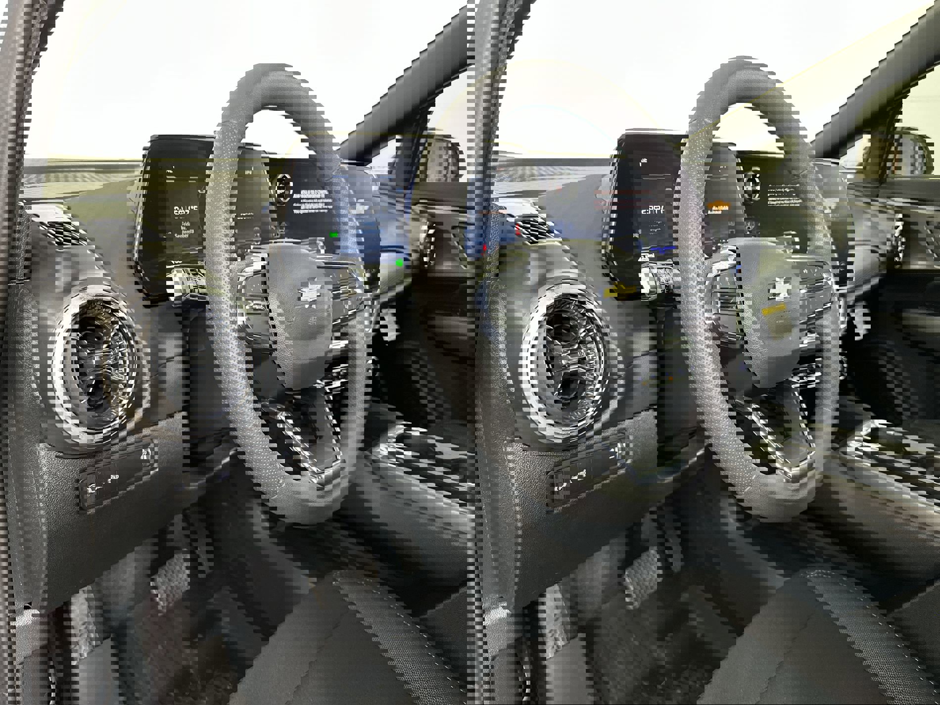 New 2026 Chevrolet Equinox EV LT image 44