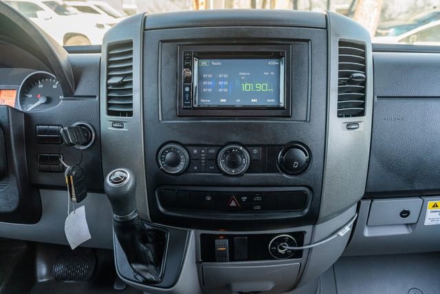 Used 2016 Mercedes-Benz Sprinter 3500 image 26