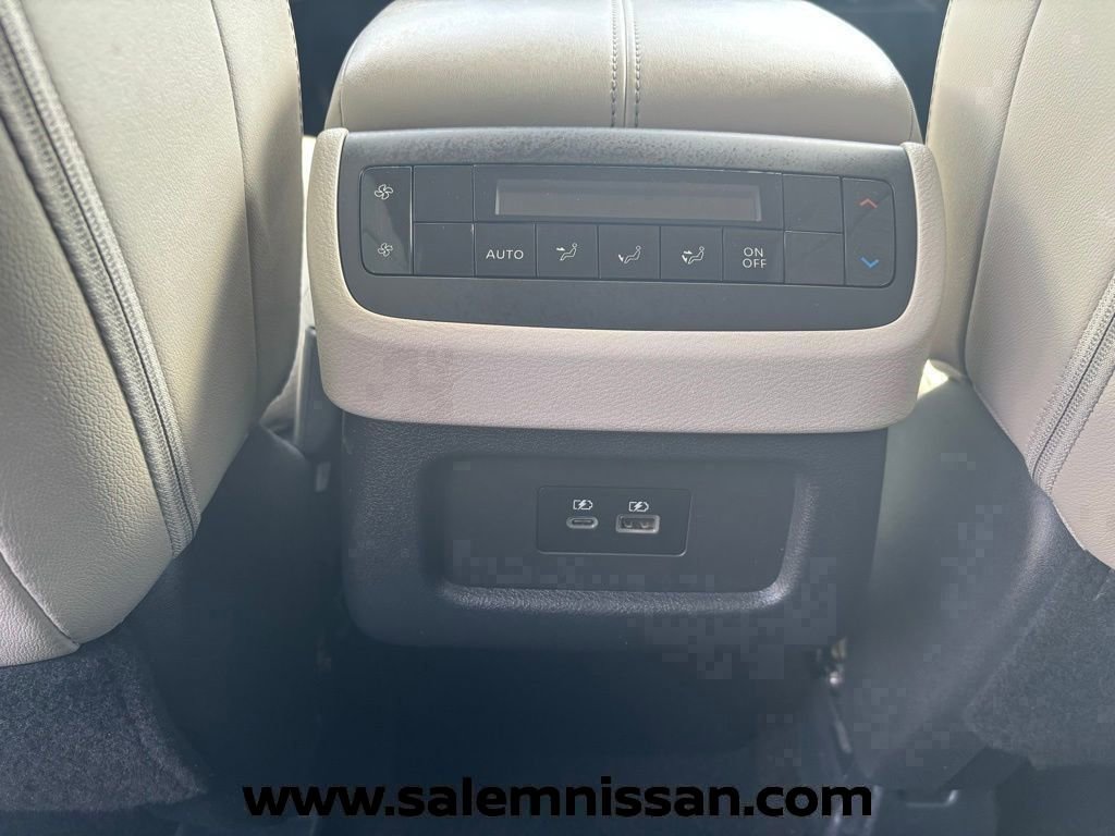 Certified 2023 Nissan Pathfinder SL image 10