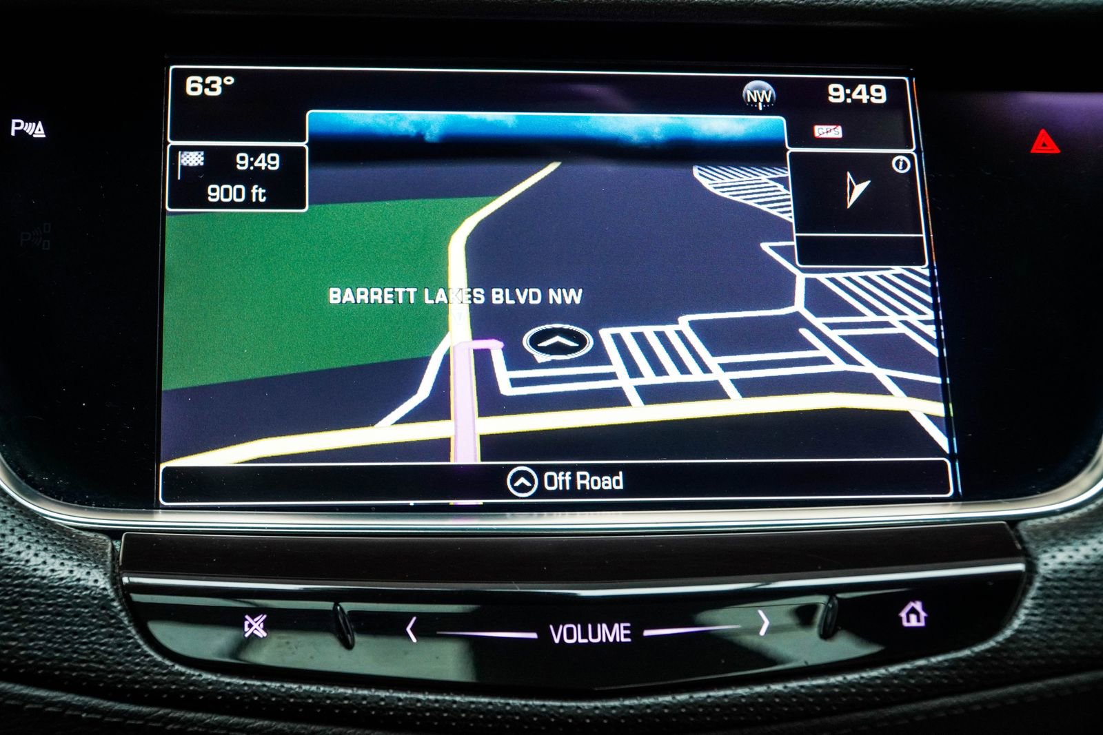 Used 2017 Cadillac XT5 Luxury w/ Driver Awareness Package image 19