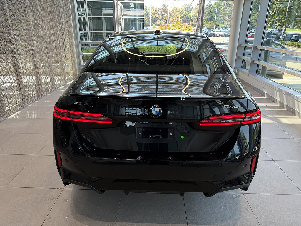 New 2027 BMW 530i xDrive w/ M Sport Package AWD/4WD image 5