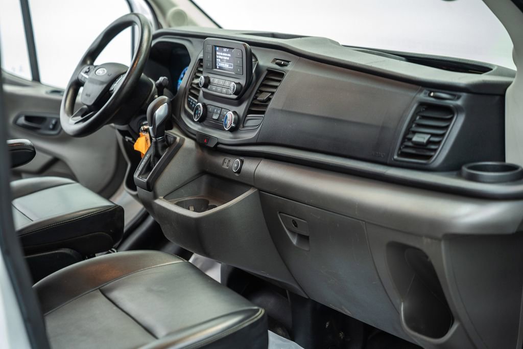 Used 2020 Ford Transit 250 Medium Roof AWD image 17