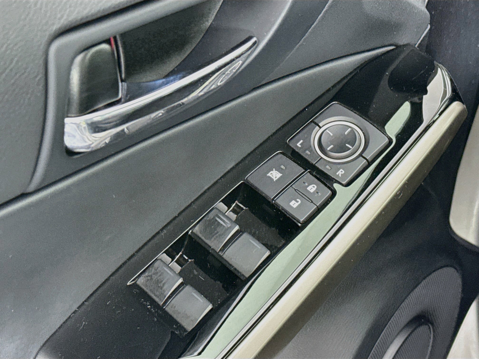Used 2015 Lexus IS 250 AWD w/ Premium Package image 17
