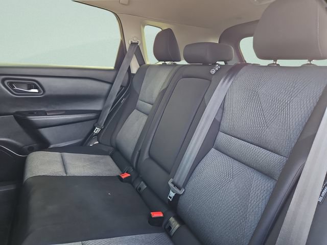 Used 2025 Nissan Rogue SV AWD/4WD image 27