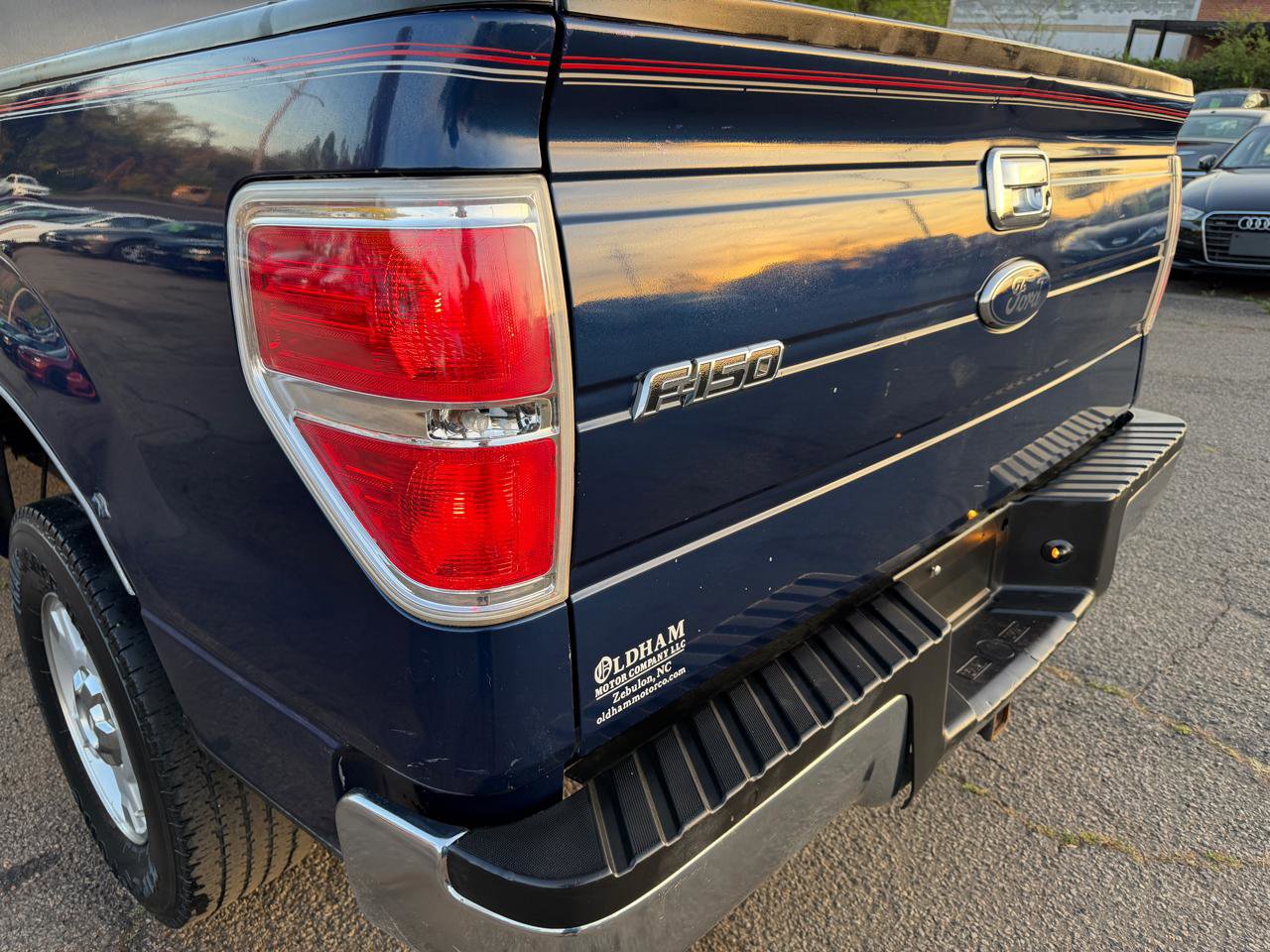 Used 2010 Ford F150 XLT image 12