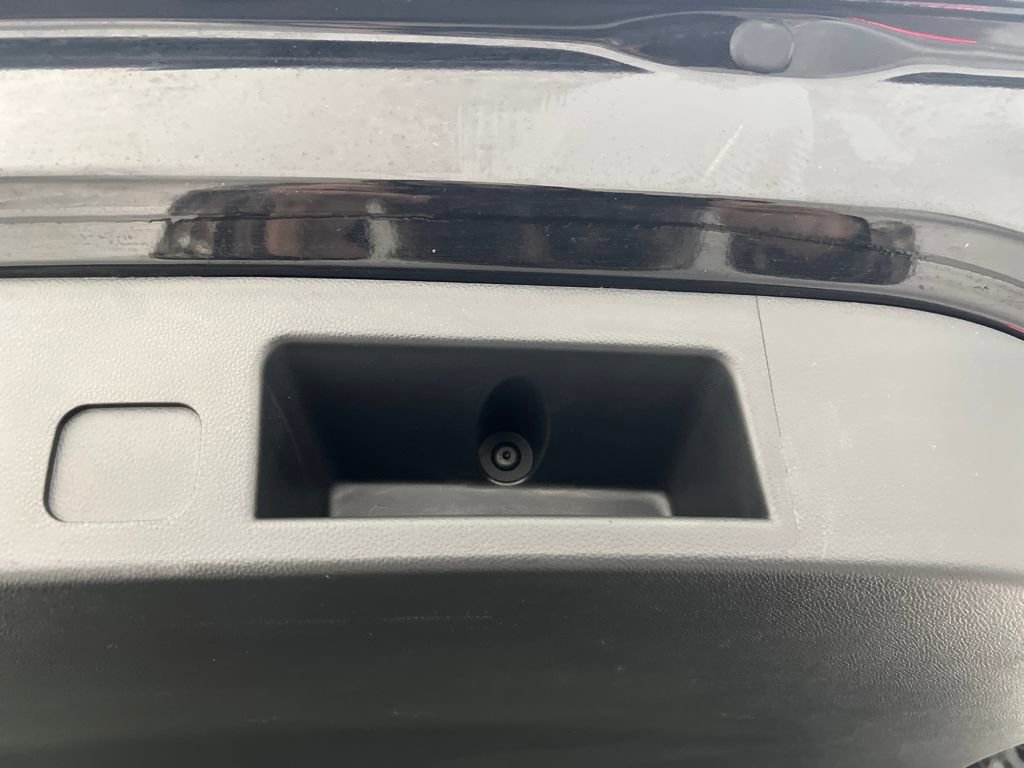 Used 2025 GMC Terrain Elevation image 33