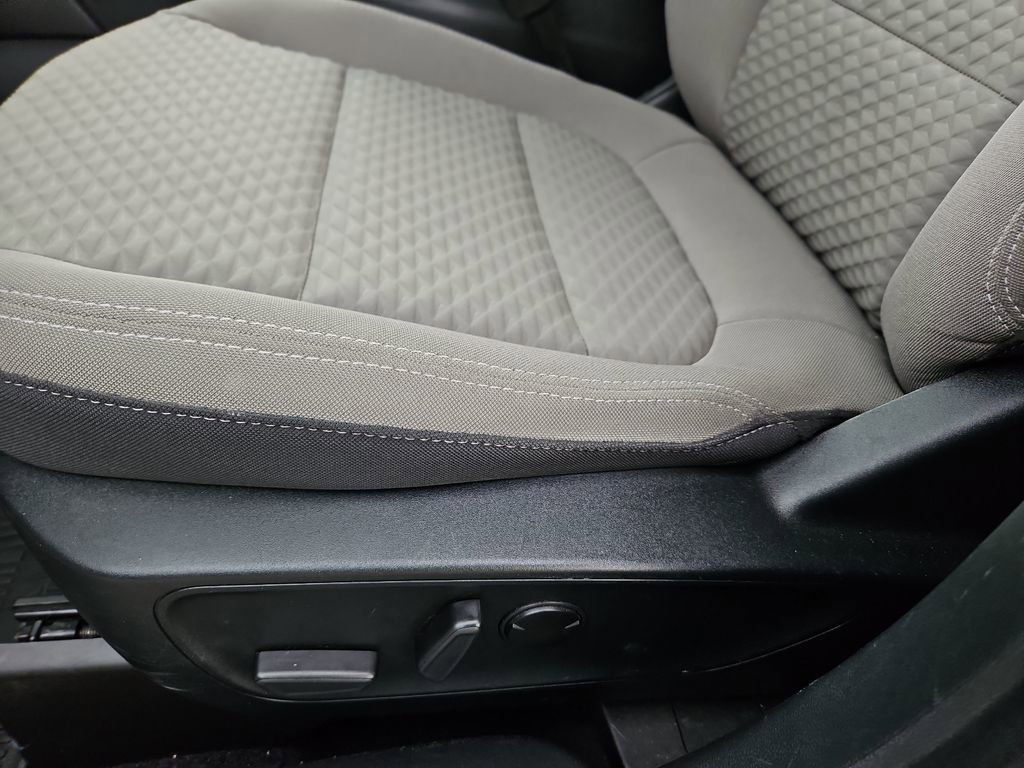 Used 2022 Ford Escape SE w/ Convenience Package image 20