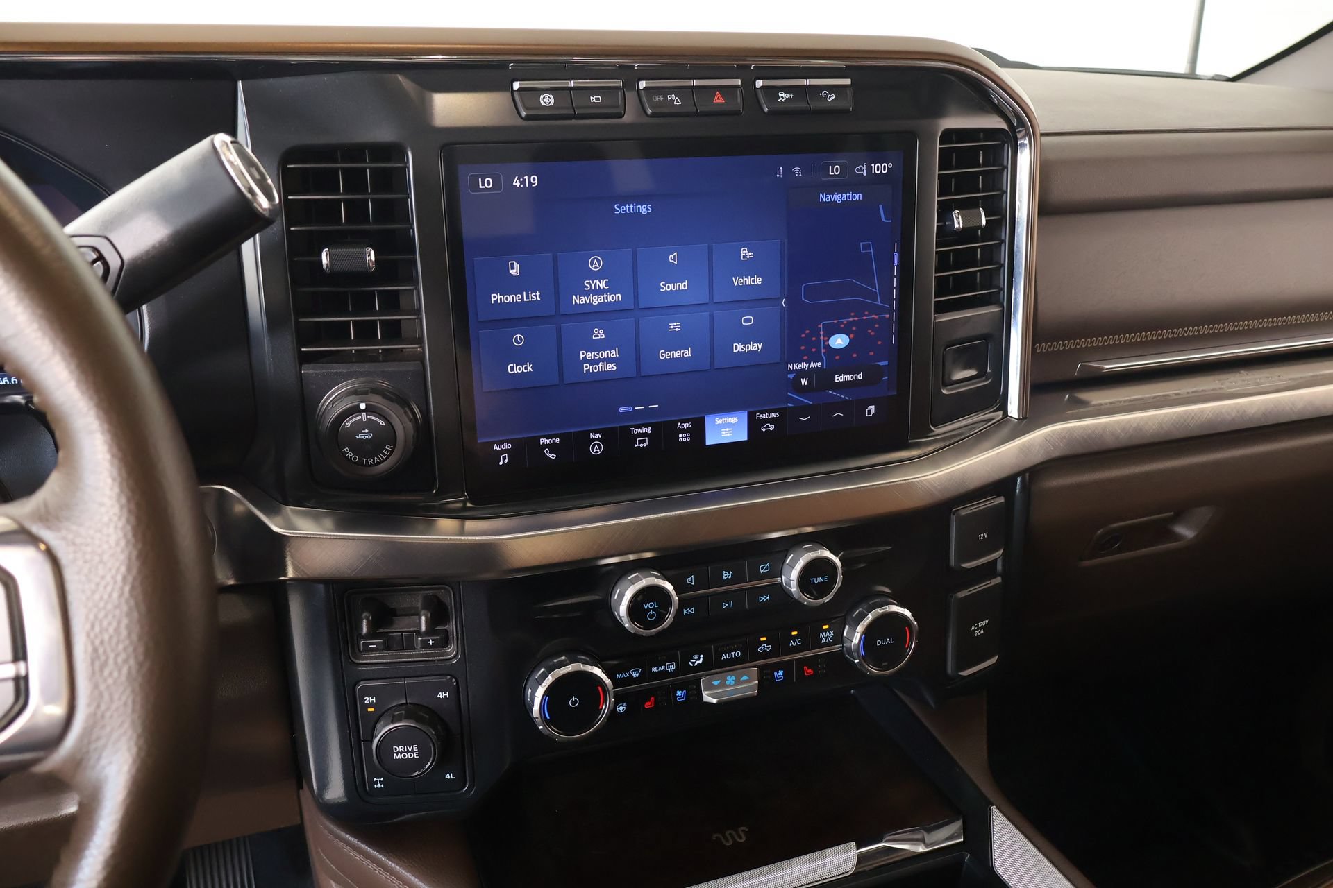 Used 2024 Ford F350 King Ranch w/ FX4 Off-Road Package AWD/4WD image 5