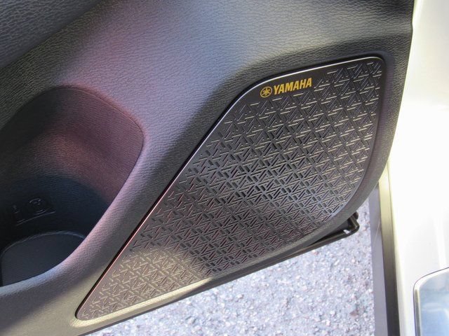 New 2026 Mitsubishi Outlander SE FWD image 12
