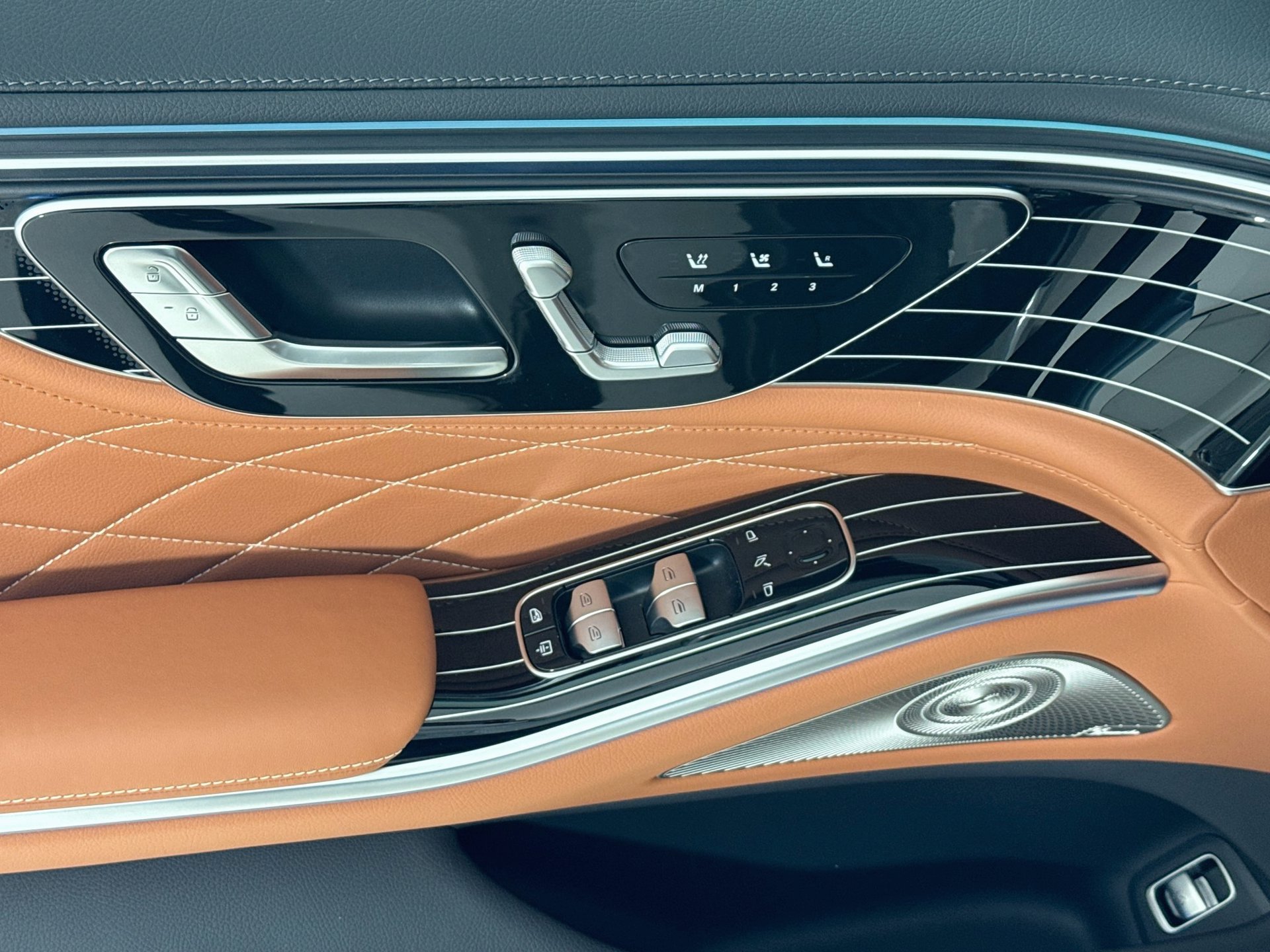 New 2027 Mercedes-Benz S 580 4MATIC Sedan image 19