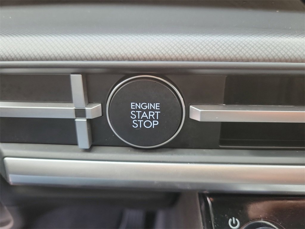 Certified 2026 Hyundai Santa Fe SEL image 36