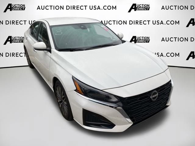Used 2023 Nissan Altima 2.5 SV image 23