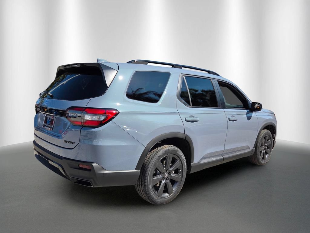 New 2026 Honda Pilot Sport image 7