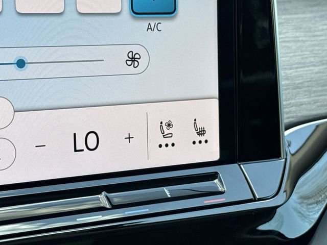 New 2026 Volkswagen Atlas SEL image 23