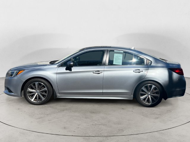 Used 2017 Subaru Legacy 2.5i Limited AWD/4WD image 8