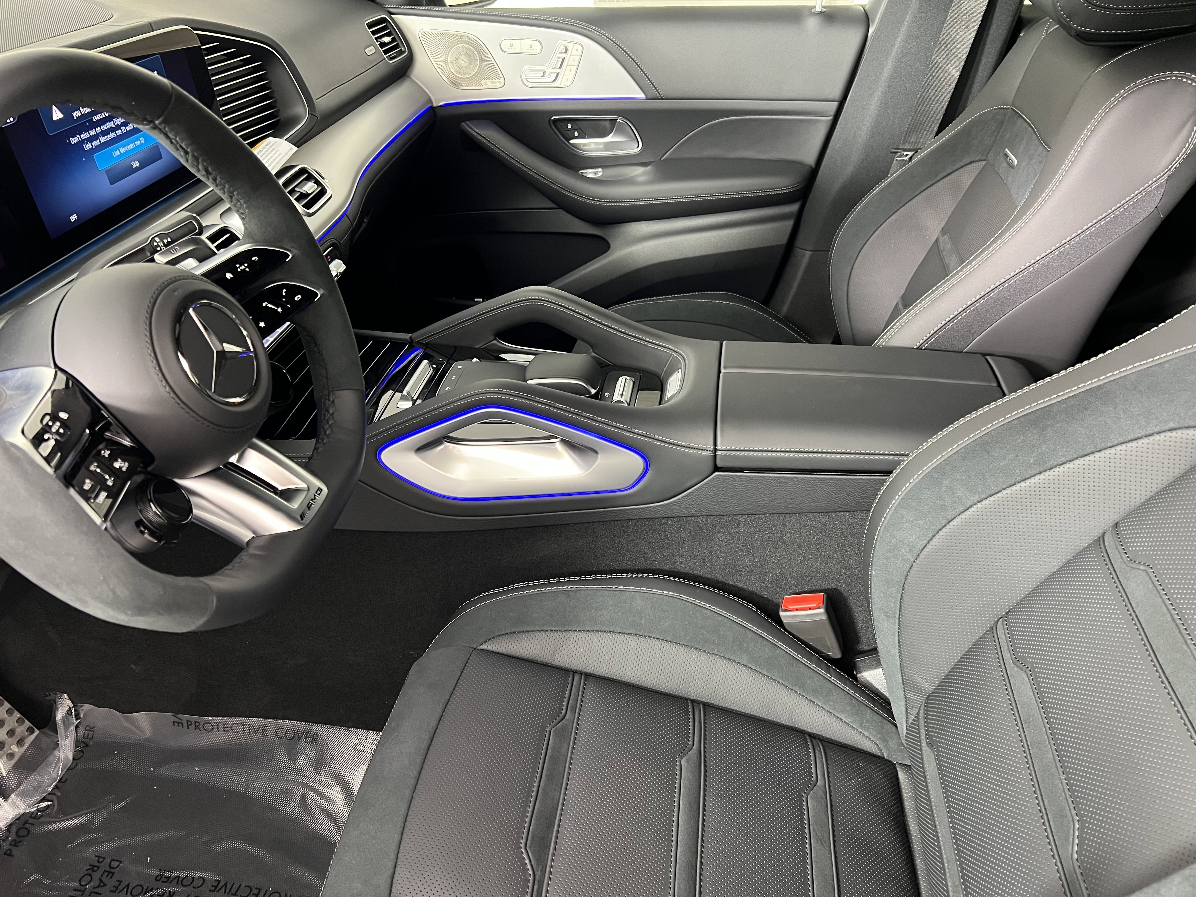 New 2026 Mercedes-Benz GLE 53 AMG 4MATIC Coupe image 4