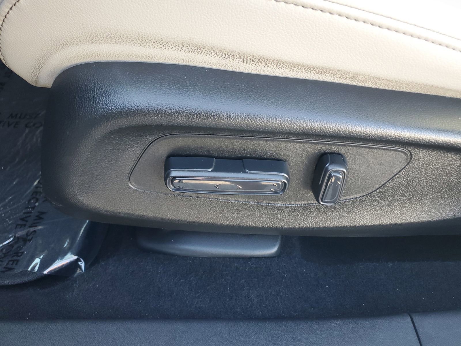 Used 2024 Honda HR-V EX-L image 19