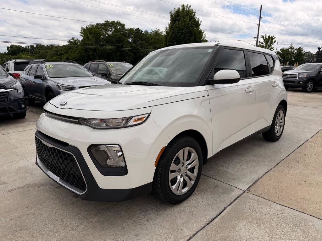 Used 2021 Kia Soul LX FWD image 16