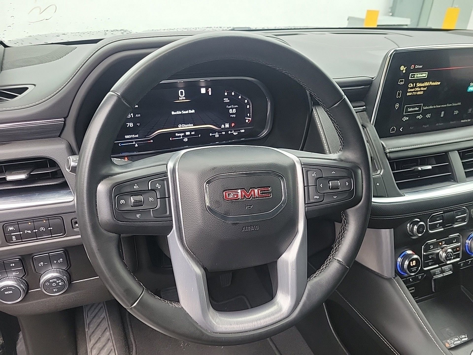 Used 2023 GMC Yukon SLT image 17