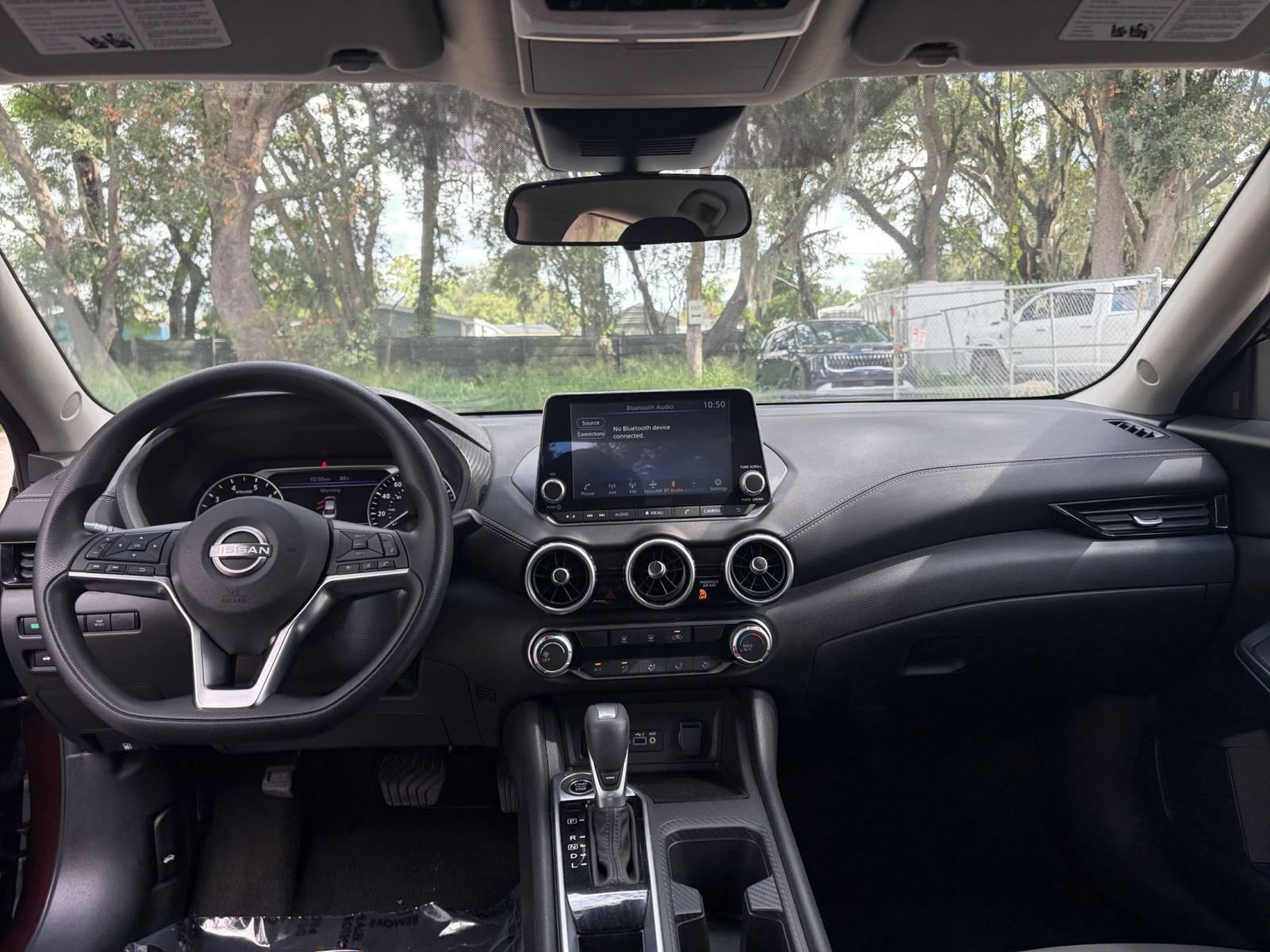 Used 2025 Nissan Sentra SV FWD image 31