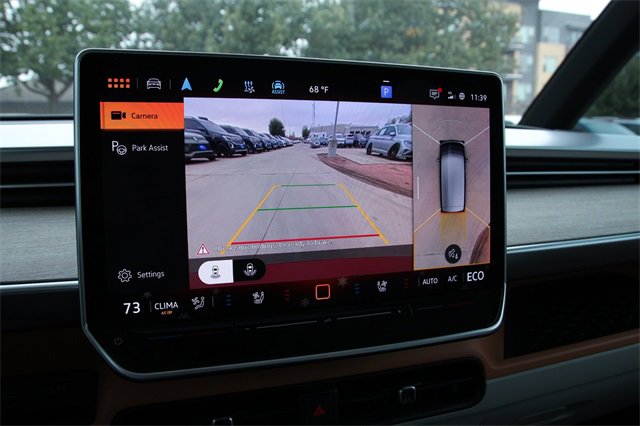 New 2025 Volkswagen ID. Buzz 1st Edition image 19