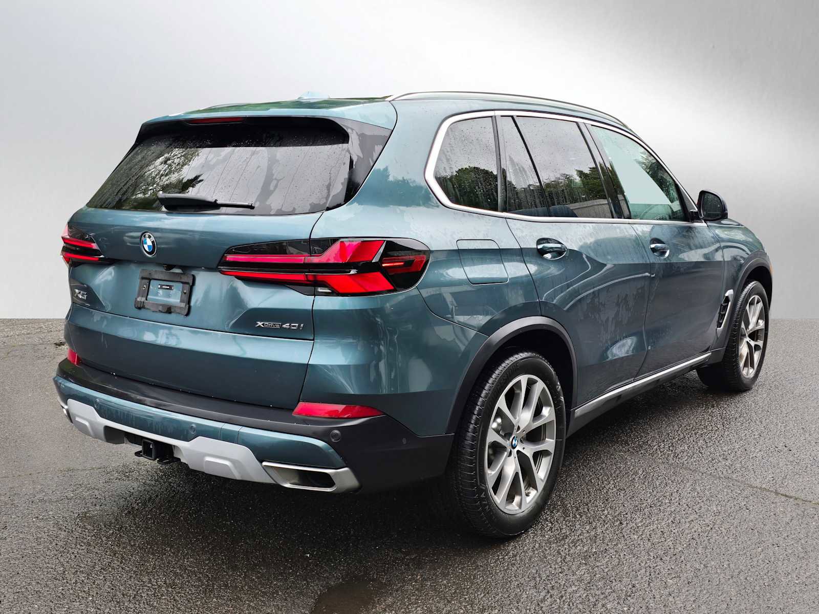 Used 2026 BMW X5 xDrive40i AWD/4WD image 3