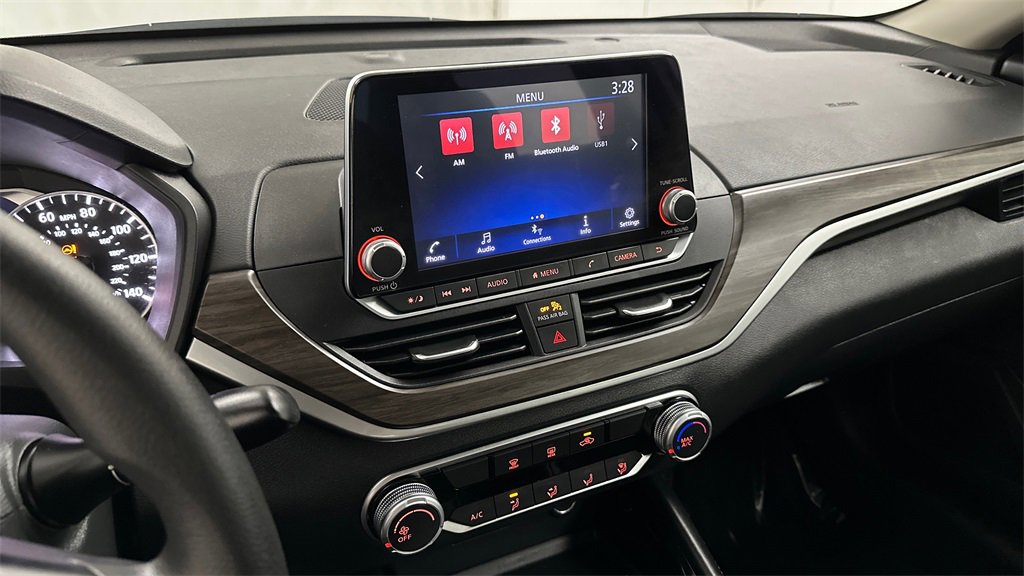 Certified 2023 Nissan Altima 2.5 SV image 12