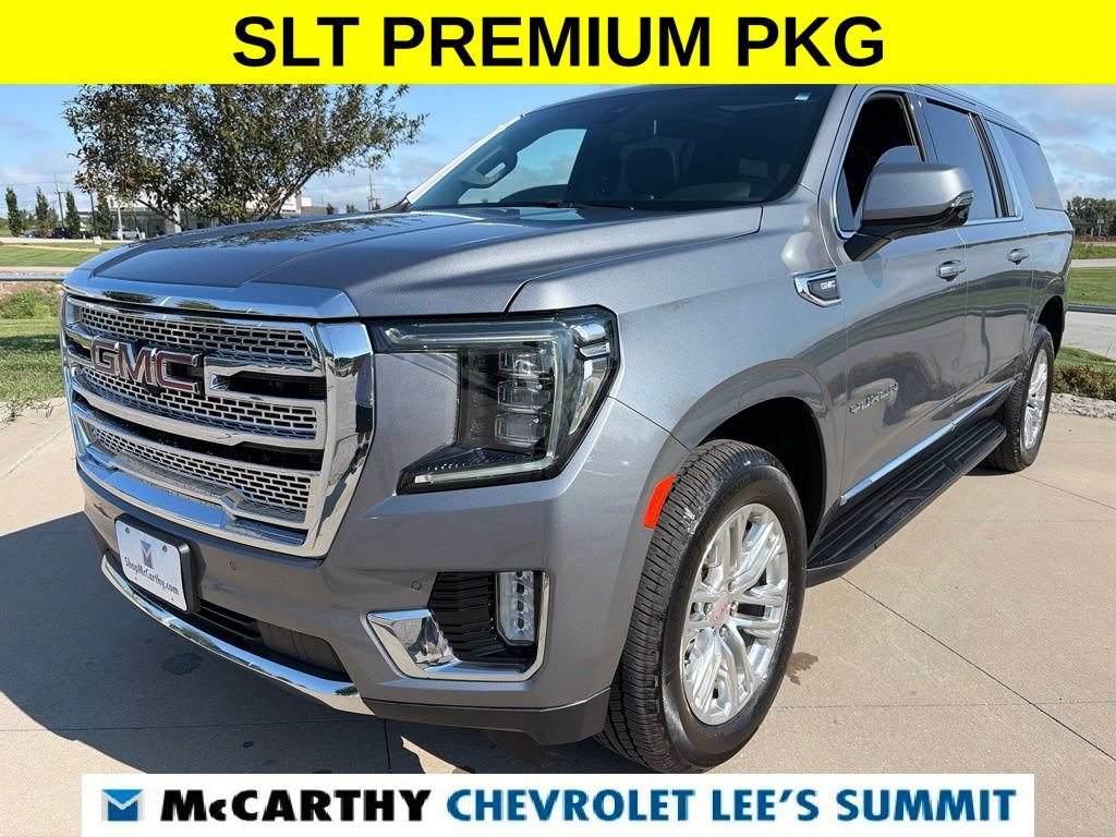 Used 2022 GMC Yukon XL SLT w/ SLT Premium Package AWD/4WD image 4