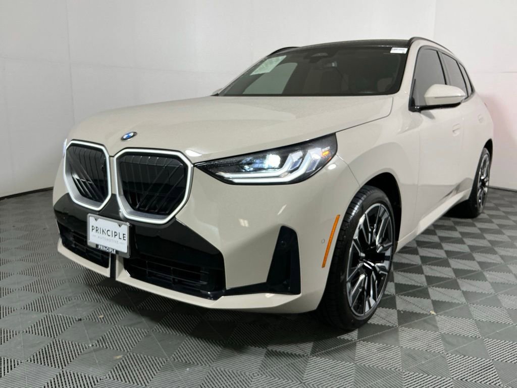 Certified 2025 BMW X3 xDrive30 w/ Premium Package AWD/4WD image 2