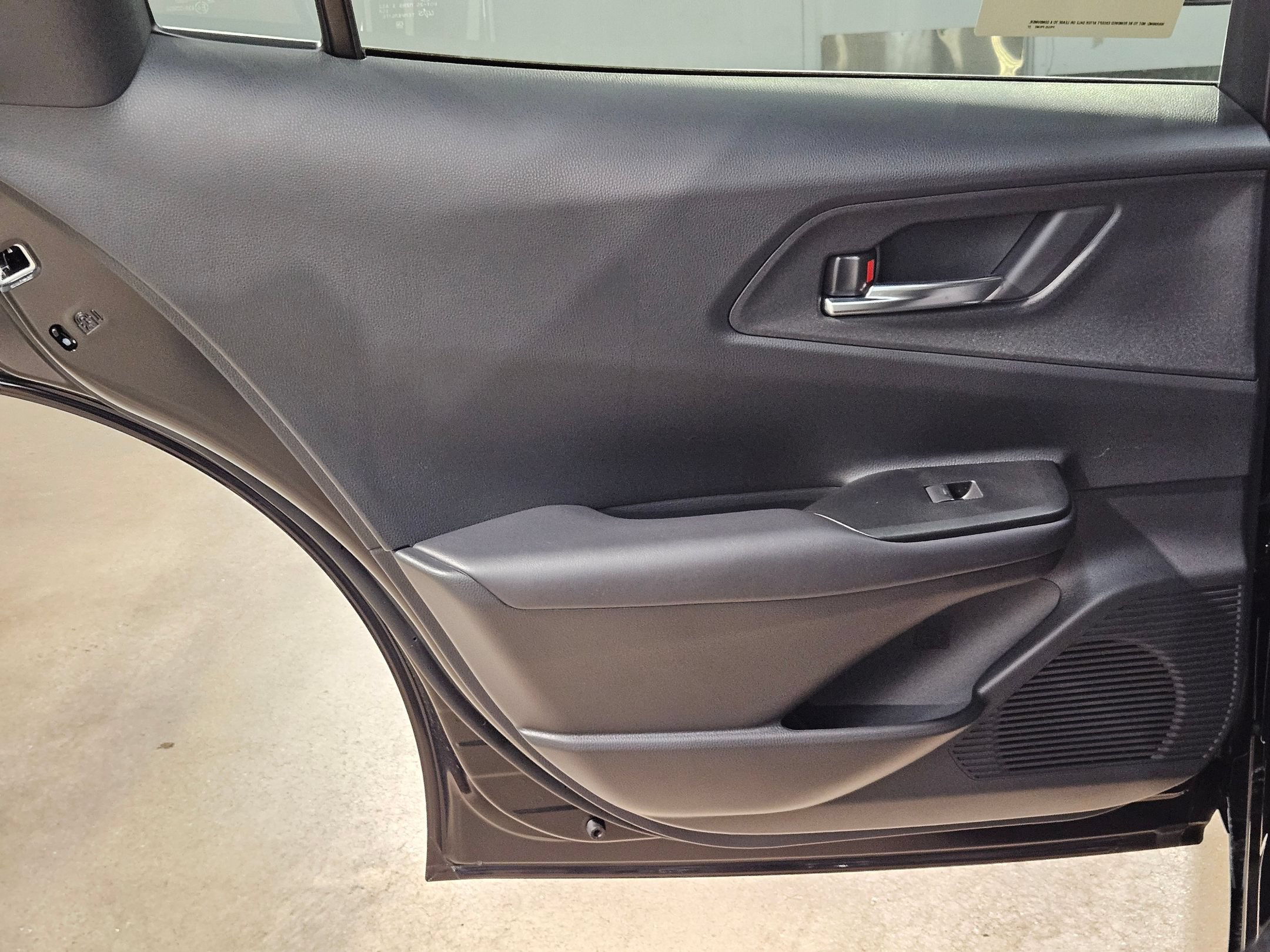 New 2027 Toyota Prius Plug-In Hybrid w/ Limited Premium Package FWD image 19