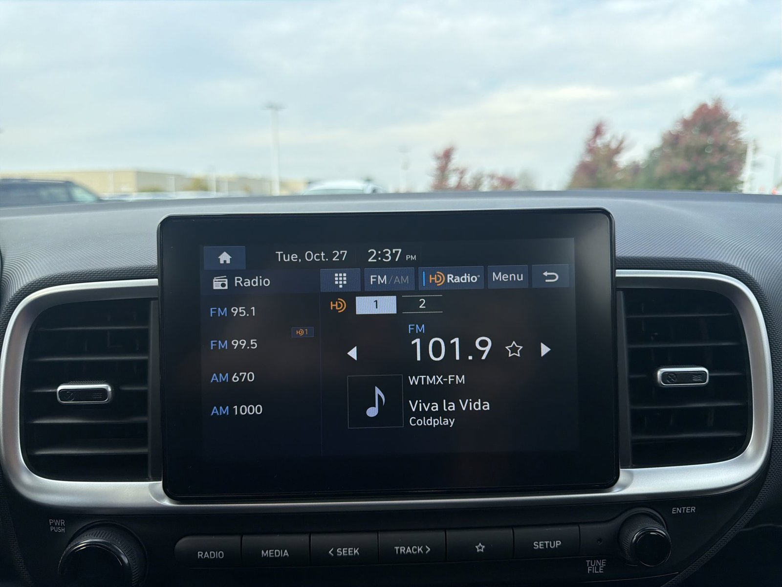 Used 2026 Hyundai Venue SEL FWD image 19