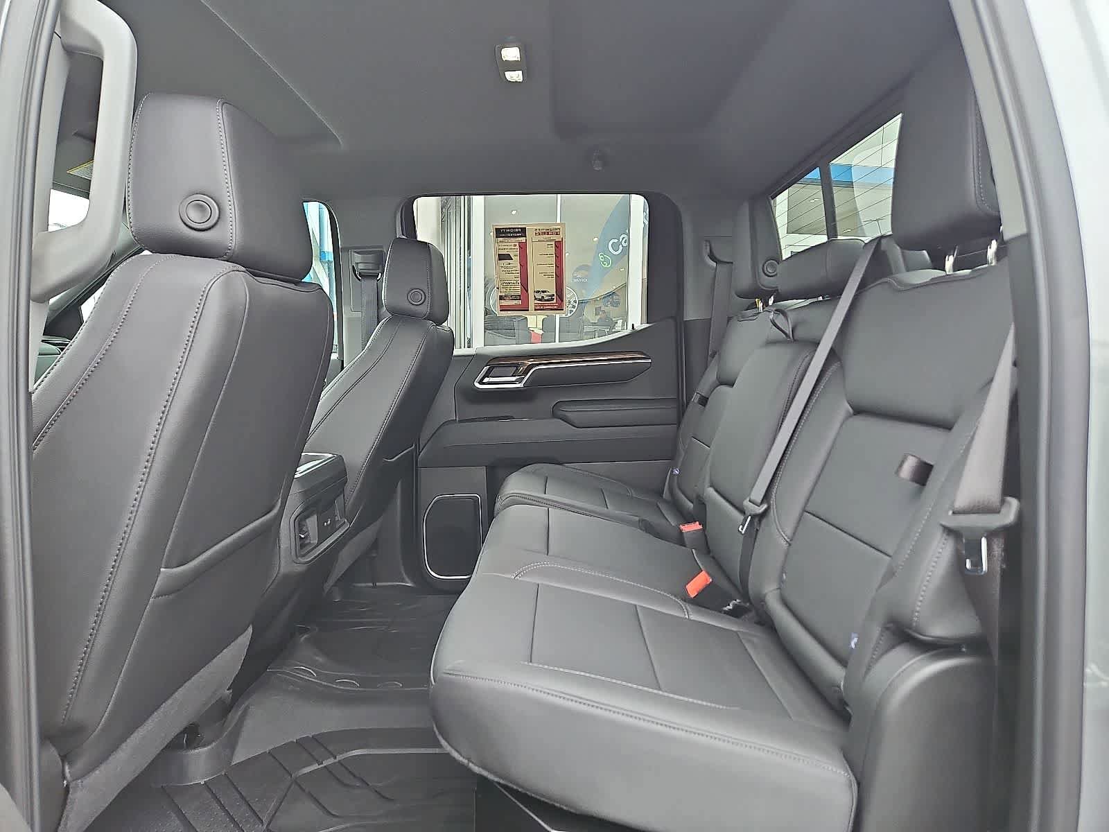 New 2025 Chevrolet Silverado 1500 RST w/ Convenience Package II AWD/4WD image 8