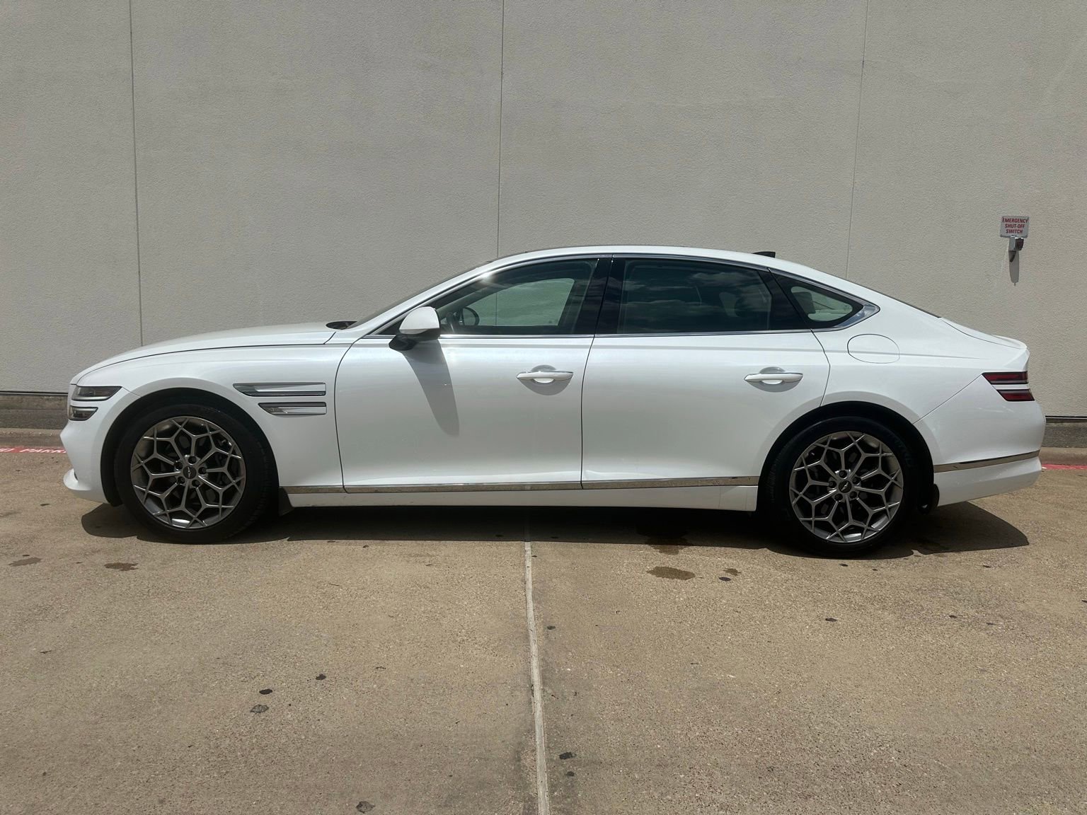 Used 2023 Genesis G80 2.5T w/ Advanced Package AWD/4WD image 5