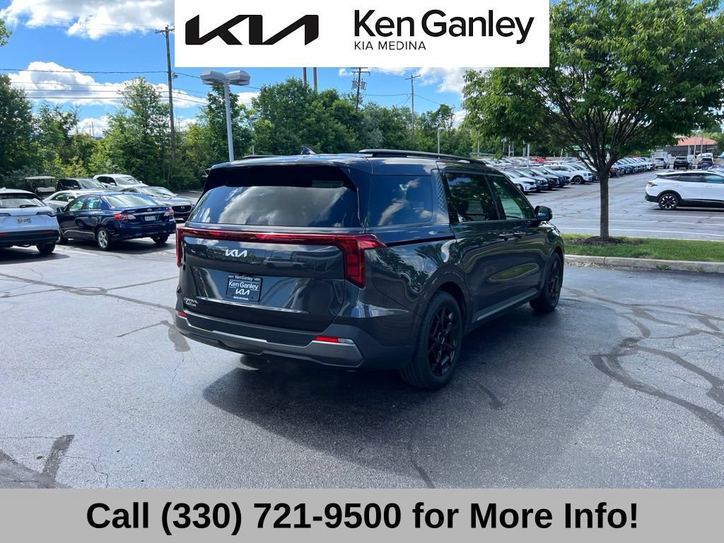 Certified 2025 Kia Carnival SX FWD image 6