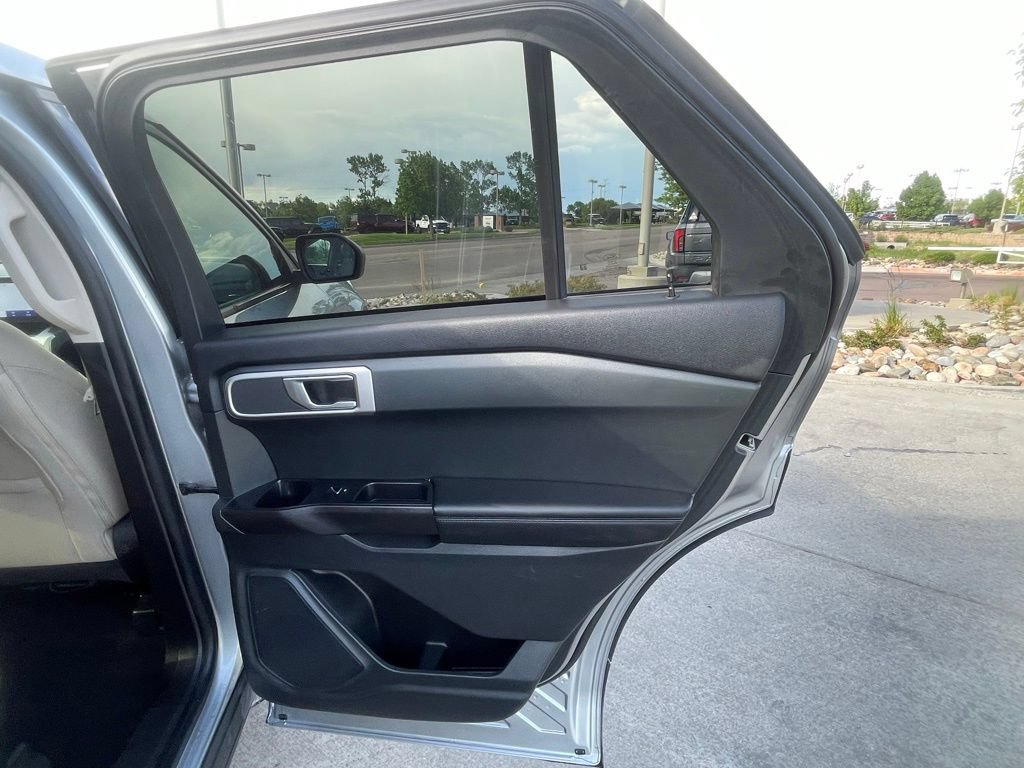 Used 2021 Ford Explorer 4WD image 30