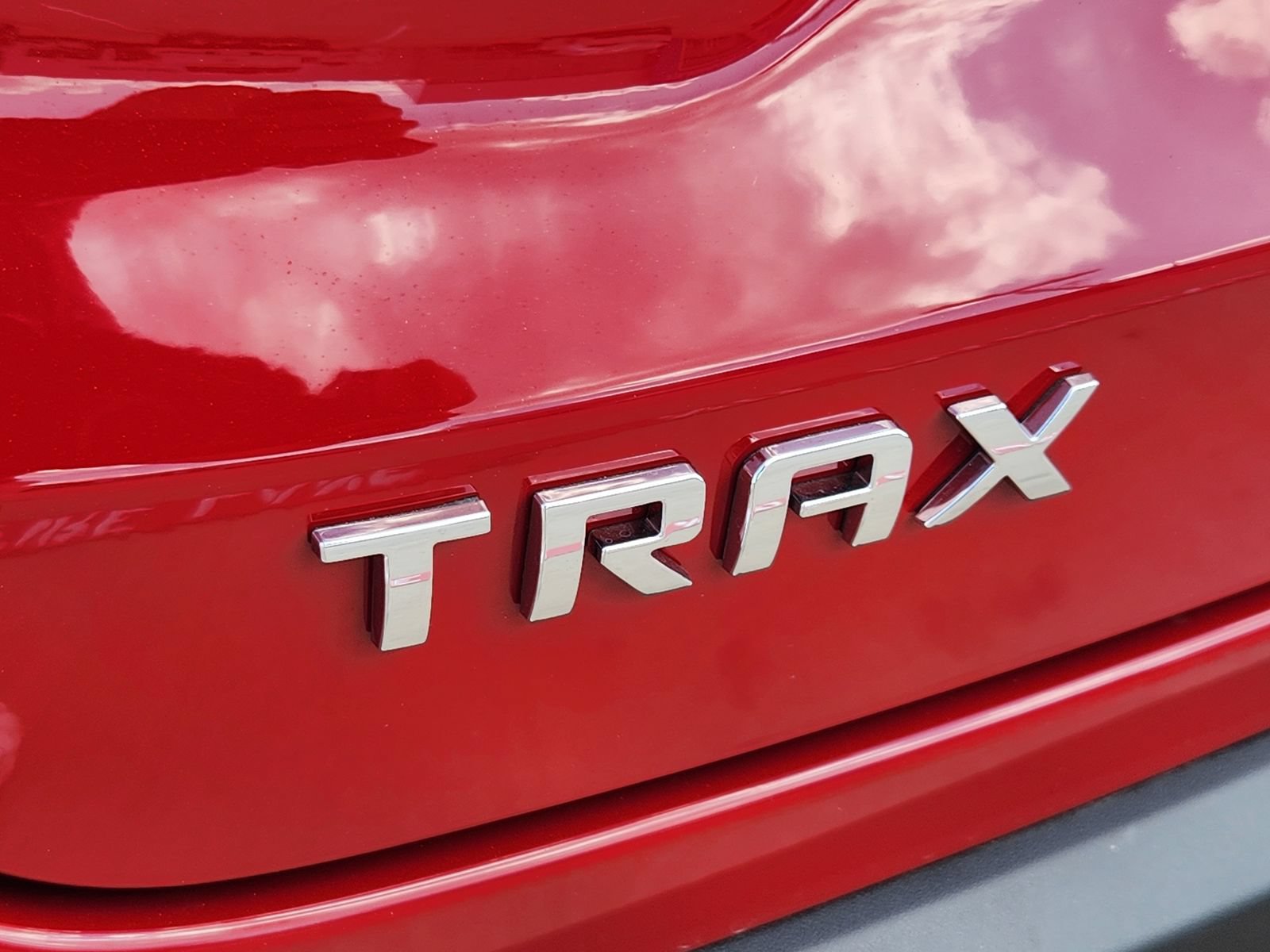 New 2026 Chevrolet Trax LT w/ LT Convenience Package FWD image 12