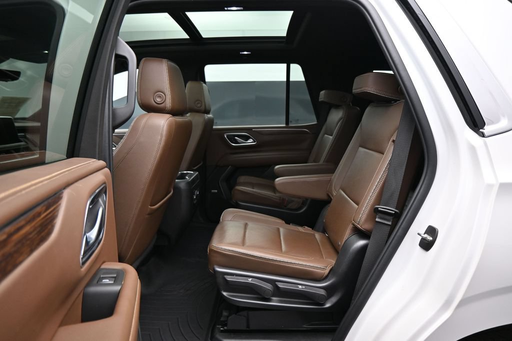 Used 2022 Chevrolet Tahoe High Country AWD/4WD image 26