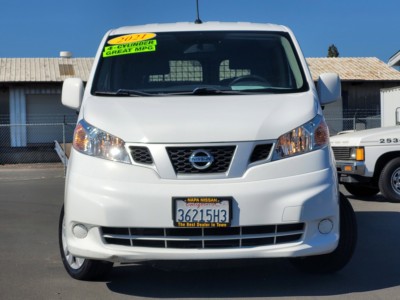 Used 2021 Nissan NV200 SV w/ Back Door Glass Package FWD image 2