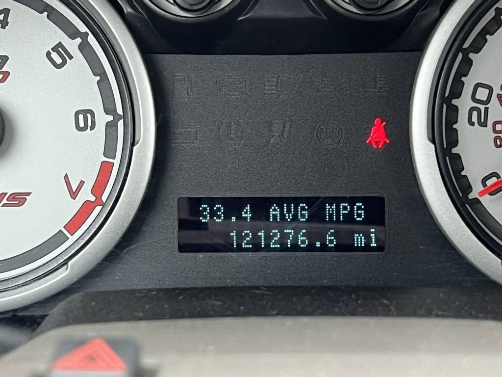 Used 2011 Ford Focus SE image 3