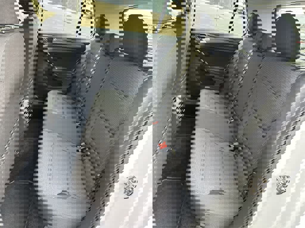 Used 2019 Volkswagen e-Golf SE w/ Driver Assistance Package image 13