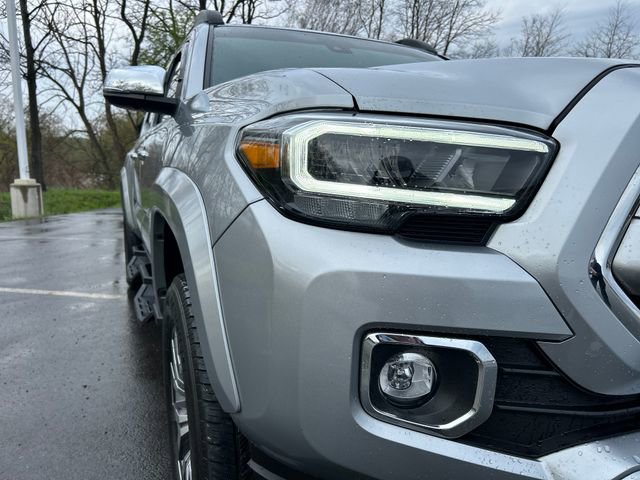 Certified 2023 Toyota Tacoma Limited AWD/4WD image 36