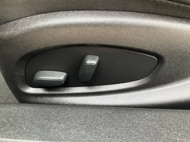 Used 2018 Chevrolet Camaro SS RWD image 8
