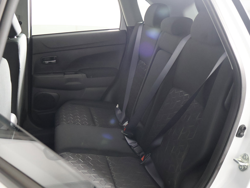 New 2027 Mitsubishi Outlander Sport LE AWD/4WD image 25