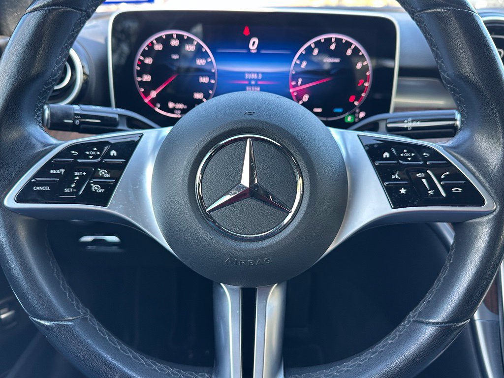 Used 2025 Mercedes-Benz C 300 4MATIC Sedan image 21