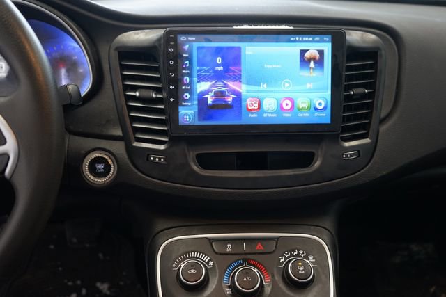 Used 2015 Chrysler 200 LX image 20