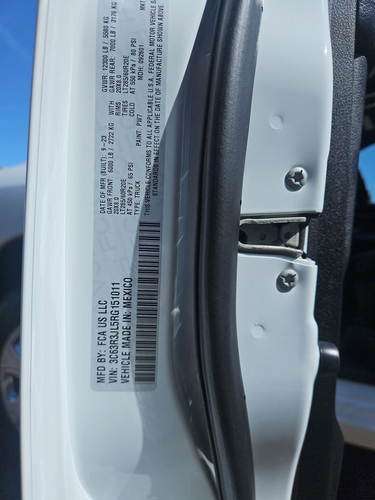 Used 2024 RAM 3500 Laramie w/ Night Edition image 28